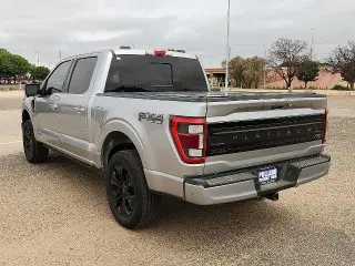 Ford F-150 2022 4x4 King Ranch 4dr SuperCrew 6.5 ft. SB