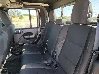 Jeep Gladiator 2023 4x4 Sport 4dr Crew Cab 5.0 ft. SB