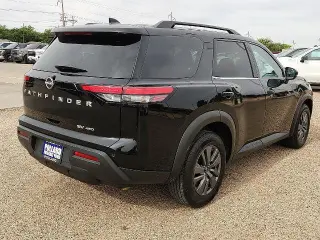 Nissan Pathfinder 2024 AWD SV 4dr SUV