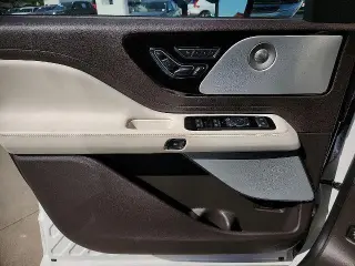 Lincoln Aviator 2020 AWD Black Label Grand Touring 4dr SUV