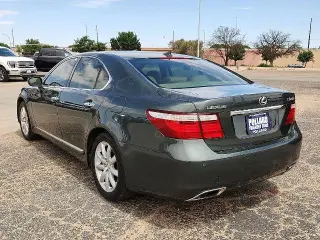 Lexus LS 460 2007 4dr Sedan