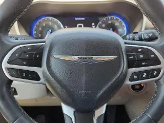 Chrysler Pacifica 2024 Touring L 4dr Mini-Van