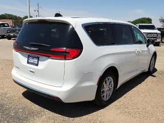 Chrysler Pacifica 2024 Touring L 4dr Mini-Van