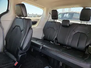 Chrysler Pacifica 2024 Touring L 4dr Mini-Van