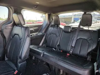 Chrysler Pacifica 2025 Select 4dr Mini-Van