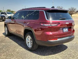 Jeep Grand Cherokee L 2025 4x2 Laredo 4dr SUV
