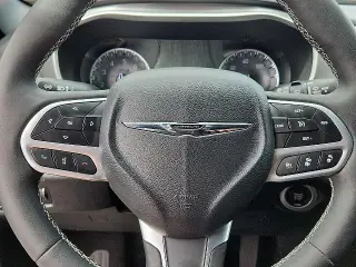 Chrysler Pacifica 2025 Select 4dr Mini-Van