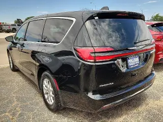 Chrysler Pacifica 2025 Select 4dr Mini-Van
