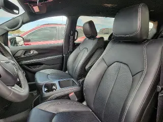 Chrysler Pacifica 2025 Select 4dr Mini-Van