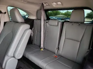Toyota Highlander 2023 LE 4dr SUV