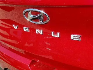 Hyundai VENUE 2024 SEL 4dr Crossover