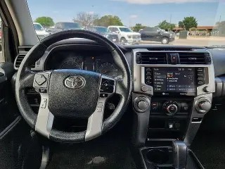 Toyota 4Runner 2021 4x2 SR5 4dr SUV