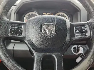 Ram 1500 2016 4x2 Big Horn 4dr Quad Cab 6.3 ft. SB Pickup