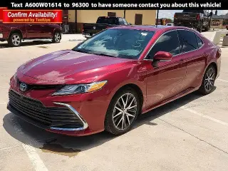 Toyota Camry Hybrid 2022 XLE 4dr Sedan