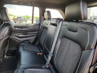 Jeep Grand Cherokee 2025 4x4 Laredo 4dr SUV