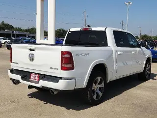 Ram 1500 2020 4x4 Laramie 4dr Crew Cab 5.6 ft. SB Pickup