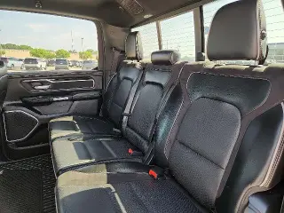 Ram 1500 2020 4x4 Laramie 4dr Crew Cab 5.6 ft. SB Pickup