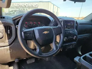 Chevrolet Silverado 1500 2023 4x2 Custom 4dr Crew Cab 5.8 ft. SB