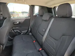 Jeep Renegade 2019 4x4 Latitude 4dr SUV