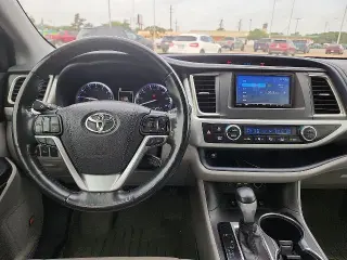 Toyota Highlander 2019 AWD Limited 4dr SUV
