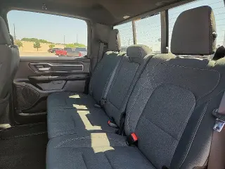 Ram 1500 2022 4x4 Lone Star 4dr Crew Cab 5.6 ft. SB Pickup