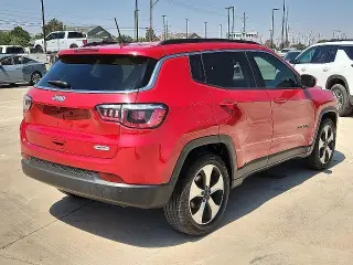 Jeep Compass 2017 Latitude 4dr SUV (midyear release)