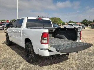 Ram 1500 2020 4x4 Big Horn 4dr Crew Cab 5.6 ft. SB Pickup