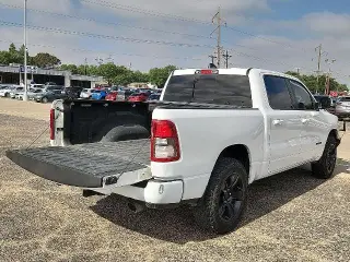 Ram 1500 2020 4x4 Big Horn 4dr Crew Cab 5.6 ft. SB Pickup