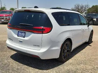 Chrysler Pacifica 2025 Limited 4dr Mini-Van