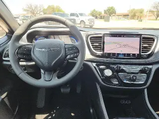 Chrysler Pacifica 2025 Limited 4dr Mini-Van