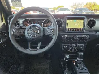 Jeep Gladiator 2023 4x4 Sport 4dr Crew Cab 5.0 ft. SB