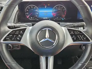 Mercedes-Benz GLB 2025 AWD GLB 250 4MATIC 4dr SUV