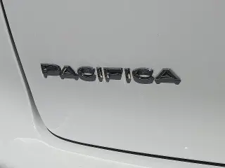 Chrysler Pacifica 2025 Select 4dr Mini-Van