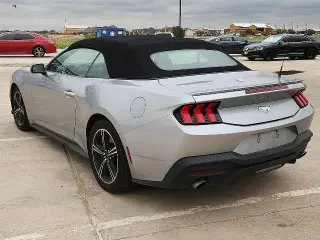 Ford Mustang 2024 EcoBoost 2dr Convertible
