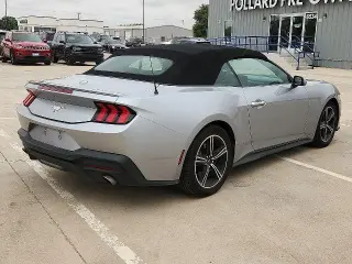 Ford Mustang 2024 EcoBoost 2dr Convertible