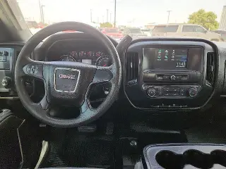 GMC Sierra 2500HD 2019 4x4 Base 4dr Crew Cab LB