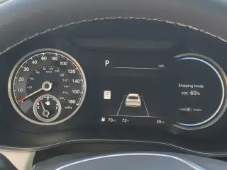 Genesis G70 2025 2.5T Standard 4dr Sedan