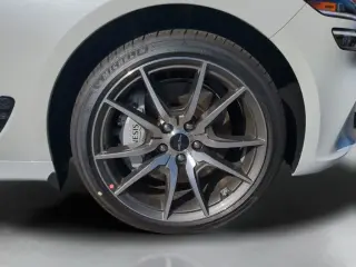 Genesis G70 2025 2.5T Standard 4dr Sedan