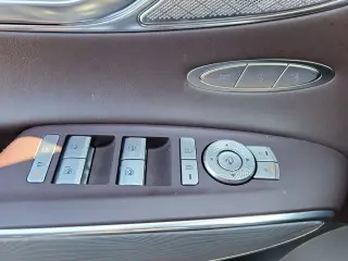 Genesis GV70 2024 AWD 2.5T Standard 4dr SUV