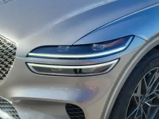 Genesis GV70 2024 AWD 2.5T Standard 4dr SUV