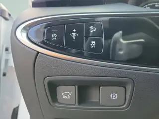 Genesis GV70 2025 AWD 2.5T Standard 4dr SUV