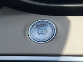 Genesis GV70 2023 AWD 2.5T Standard 4dr SUV