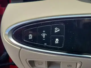 Genesis GV70 2023 AWD 2.5T Standard 4dr SUV