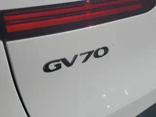 Genesis GV70 2024 AWD 2.5T Standard 4dr SUV