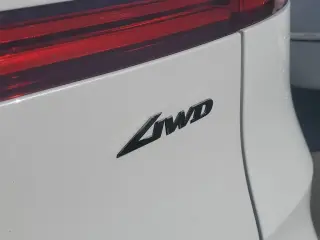 Genesis GV70 2024 AWD 2.5T Standard 4dr SUV
