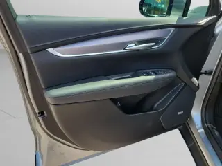 Cadillac XT5 2025 Luxury 4dr SUV