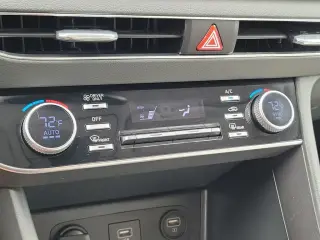 Hyundai SONATA Hybrid 2022 Blue 4dr Sedan