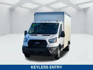 Ford Transit 2022 350 HD 2dr 138 in. WB DRW Cutaway Chassis w/9950 Lb. GVWR