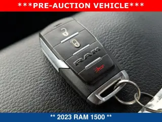 Ram 1500 2023 4x4 Tradesman 4dr Crew Cab 5.6 ft. SB Pickup