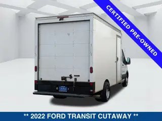 Ford Transit 2022 350 HD 2dr 138 in. WB DRW Cutaway Chassis w/9950 Lb. GVWR